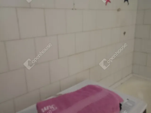 Eladó lakás Tatabánya, Gál István-lakótelep 55 nm