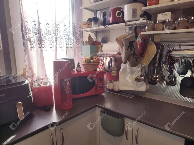 Eladó lakás Tatabánya, Újváros 69 nm