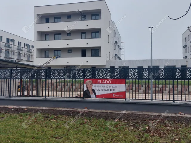 Eladó lakás Komárom 34 nm