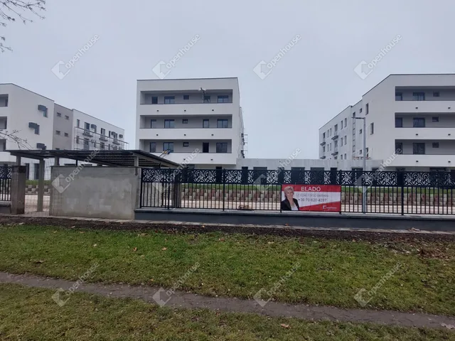 Eladó lakás Komárom 47 nm