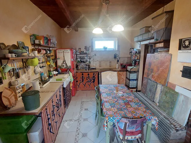 Eladó ház Császár 54 nm