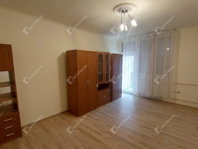 Eladó lakás Oroszlány 51 nm