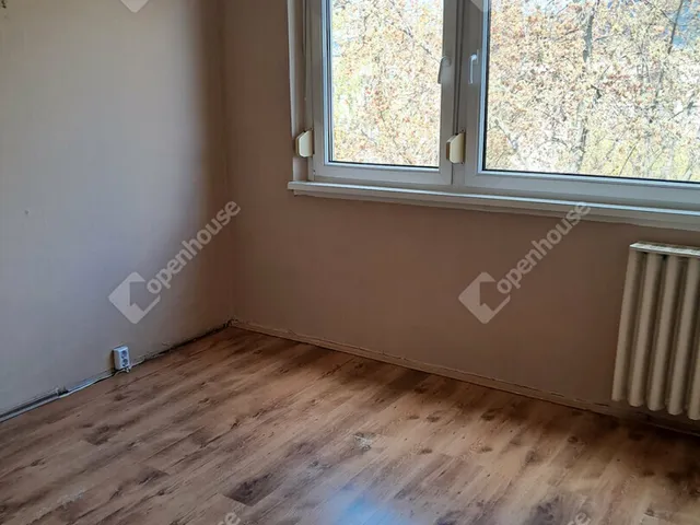 Eladó lakás Tatabánya, Bánhidai lakótelep 53 nm