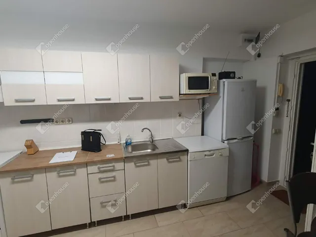 Kiadó ház Tatabánya, Kertváros 33 nm