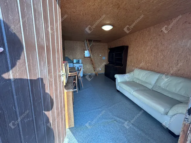 Eladó nyaraló Oroszlány 17 nm