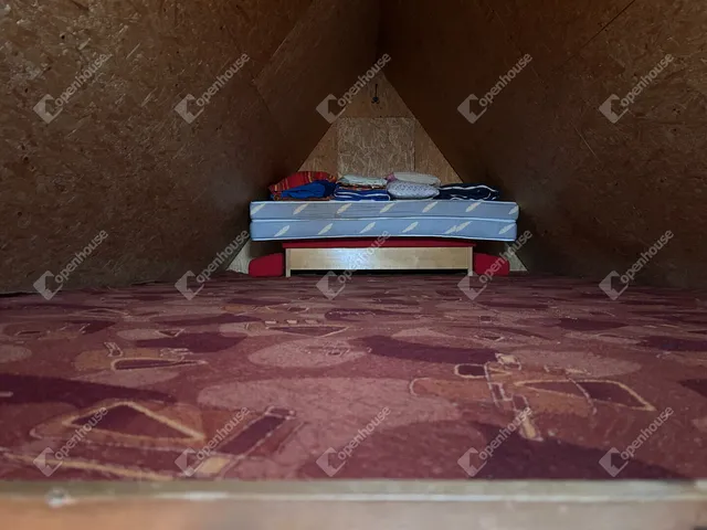 Eladó üdülő és hétvégi ház Oroszlány 65 nm