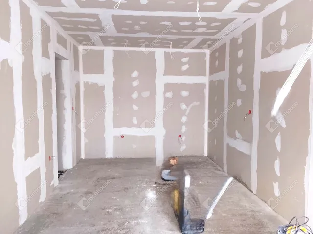 Eladó lakás Neszmély 36 nm