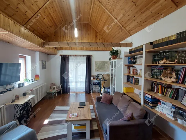 Eladó ház Oroszlány 91 nm