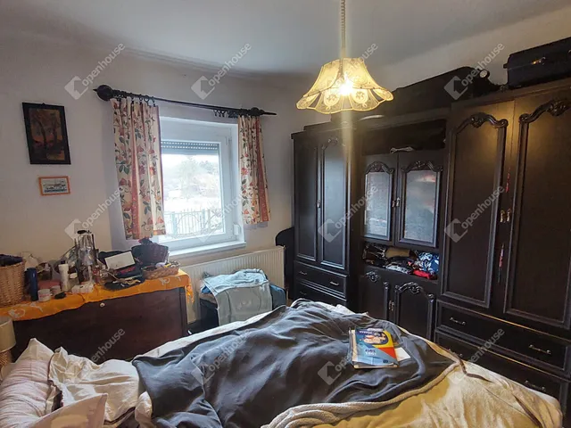 Eladó ház Környe 77 nm