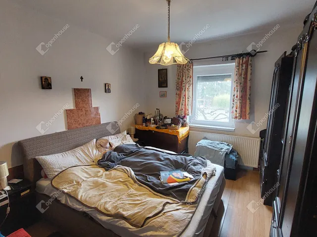 Eladó ház Környe 77 nm