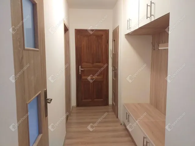 Kiadó lakás Tatabánya, Bánhida 60 nm