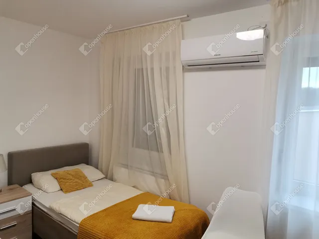 Kiadó ház Komárom, Szőny 304 nm
