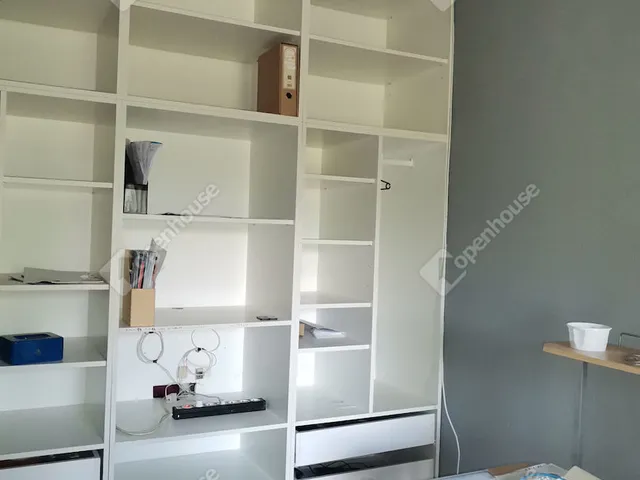 Eladó kereskedelmi és ipari ingatlan Lábatlan 397 nm