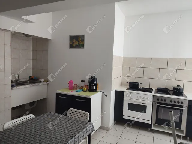 Kiadó kereskedelmi és ipari ingatlan Tatabánya, Óváros 2039 nm