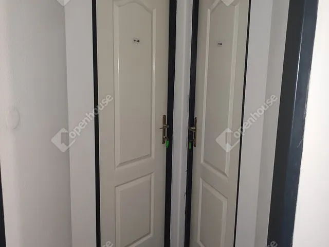 Kiadó kereskedelmi és ipari ingatlan Tatabánya, Óváros 2039 nm