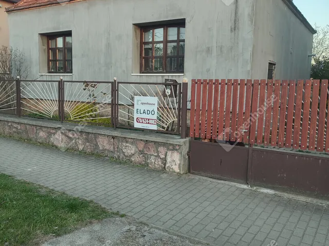Eladó ház Vértesszőlős 67 nm