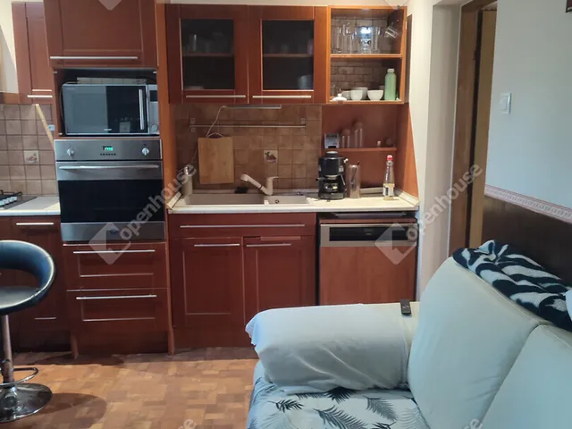 Eladó ház Vértesszőlős 67 nm