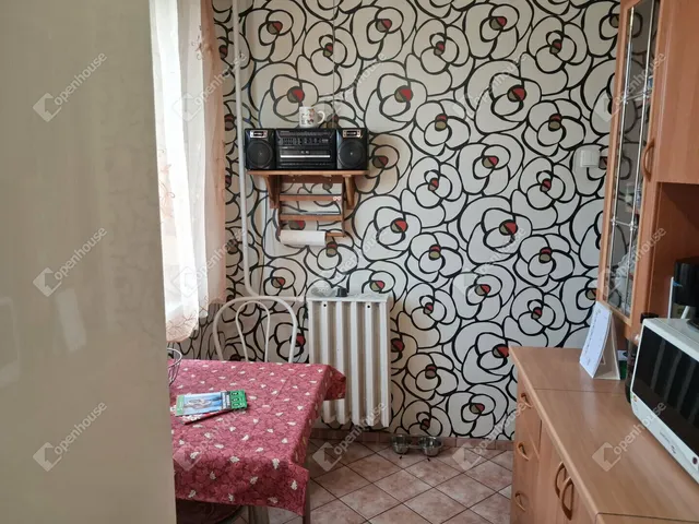 Eladó lakás Tatabánya, Dózsakert 49 nm