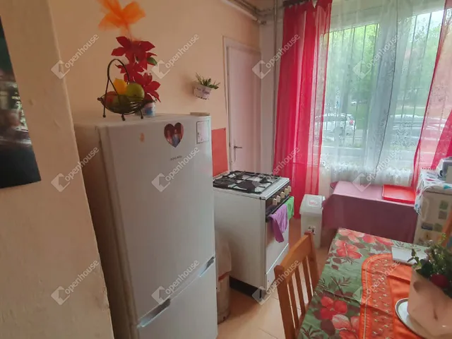 Eladó lakás Tatabánya, Újváros 43 nm