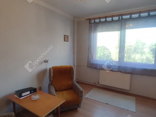 Kiadó lakás Tatabánya, Újváros 53 nm