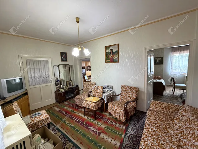 Eladó ház Környe 90 nm
