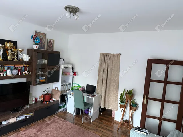 Eladó lakás Bábolna 58 nm