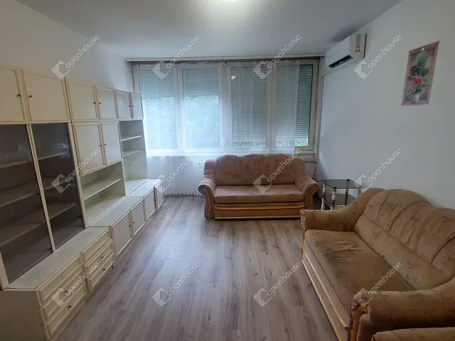 Eladó lakás Tatabánya, Dózsakert 54 nm