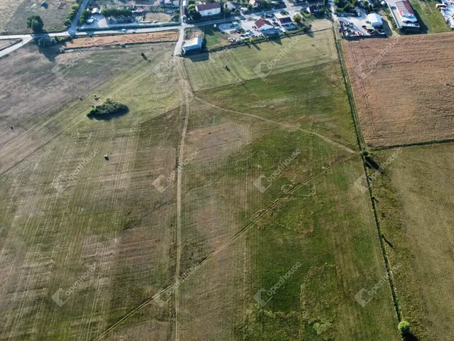 Eladó telek Csákvár 11173 nm
