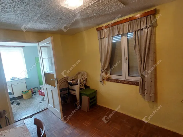 Eladó nyaraló Tatabánya, Felsőgalla 48 nm