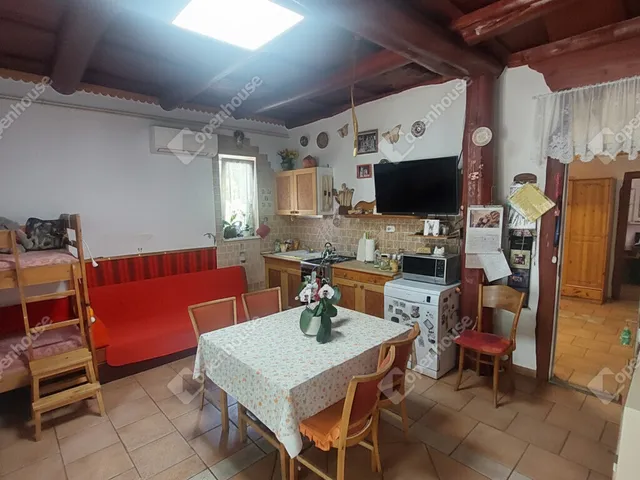 Eladó ház Oroszlány 51 nm