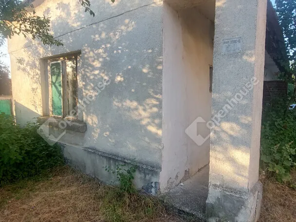 Eladó ház Császár 61 nm