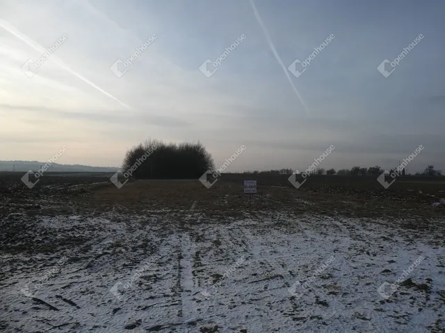 Eladó telek Zalaegerszeg 3500 nm