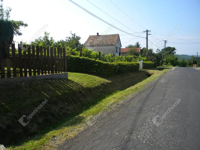 Eladó telek Zalaegerszeg 2915 nm