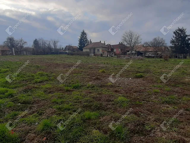 Eladó telek Győrvár 2028 nm