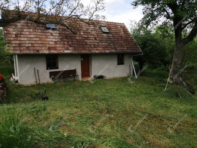 Eladó telek Petőmihályfa 4841 nm