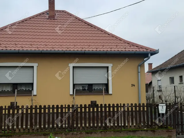 Eladó ház Lenti 76 nm