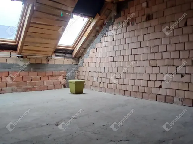 Eladó ház Csatár 102 nm