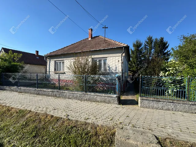 Eladó ház Kemendollár 86 nm