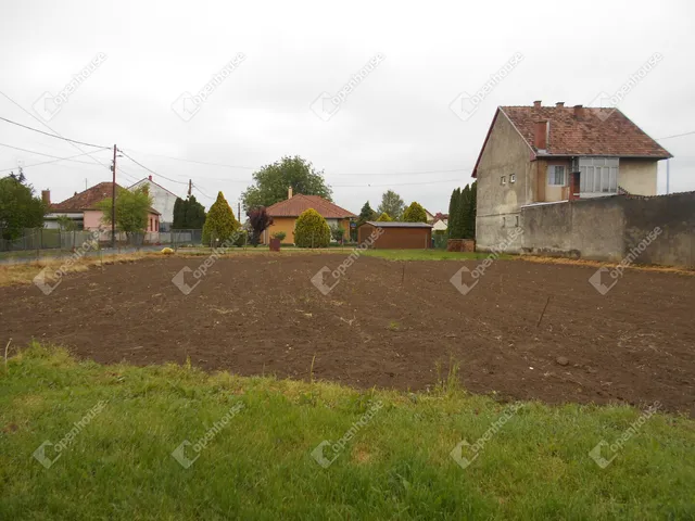 Eladó telek Zalaegerszeg, Ságod 845 nm