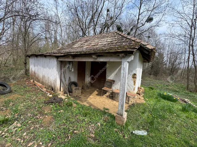 Eladó telek Boncodfölde 1898 nm