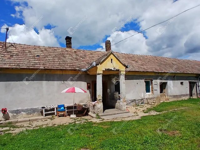 Eladó ház Batyk 60 nm