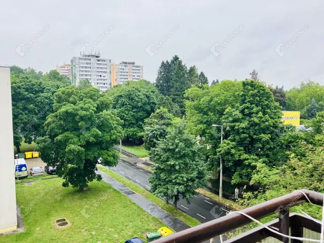 Eladó lakás Zalaegerszeg, Landorhegy 43 nm