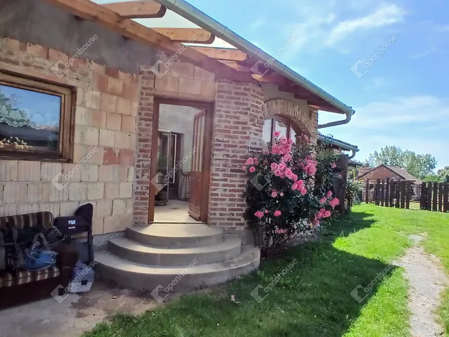 Eladó ház Nova 80 nm