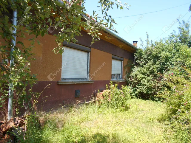 Eladó ház Hegyhátszentjakab 69 nm