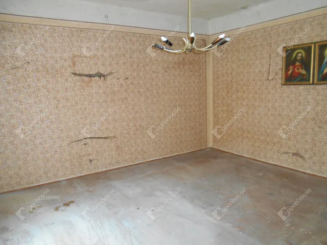 Eladó ház Hegyhátszentjakab 69 nm