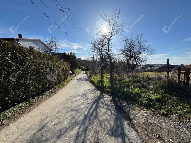 Eladó telek Zalaegerszeg 1100 nm