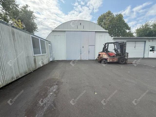 Eladó kereskedelmi és ipari ingatlan Zalaegerszeg, Páterdomb 568 nm