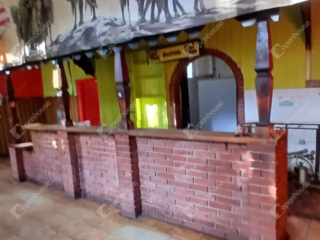 Eladó kereskedelmi és ipari ingatlan Gellénháza 101 nm