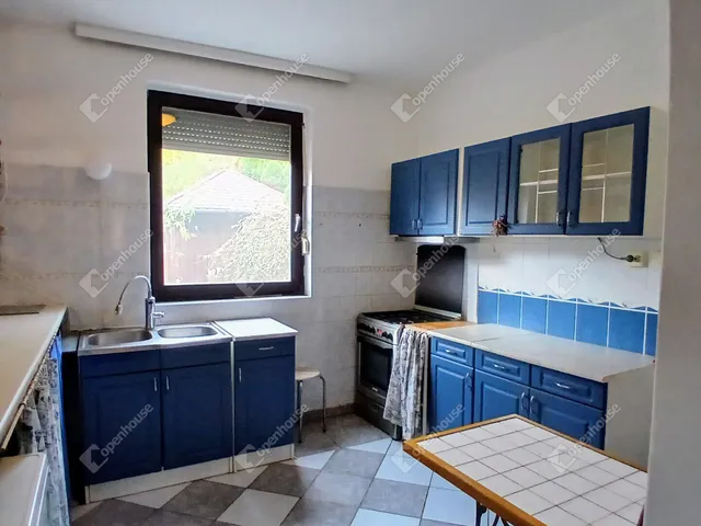 Eladó ház Alsópáhok 103 nm