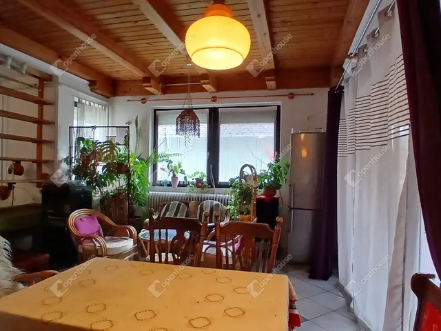 Eladó ház Alsópáhok 103 nm